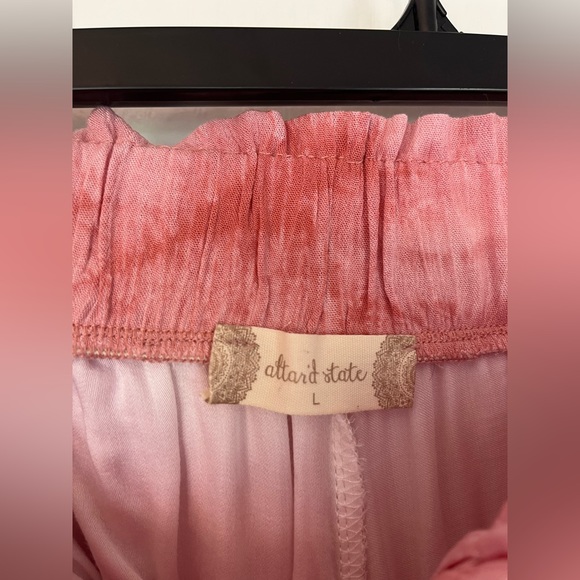 Pink drawstring shorts - Picture 4 of 4